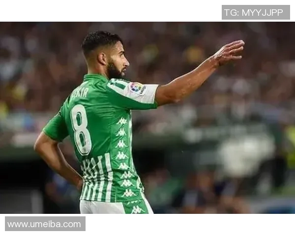 基尔与桑德豪深的激烈对决展现足球魅力与战术智慧的较量