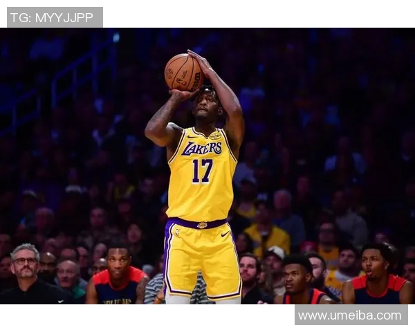 湖人队与灰熊队的激烈对决回顾及精彩瞬间分析