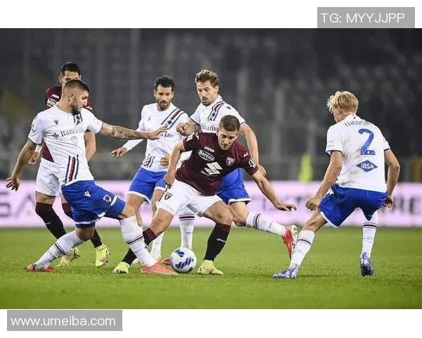 弗罗西诺尼主场迎战都灵期待精彩对决与激烈竞争 弗罗西诺尼主场迎战都灵期待精彩对决与激烈竞争