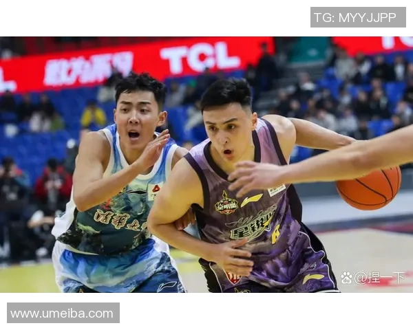 江苏与山东篮球赛激战正酣谁将赢得这场精彩对决的胜利