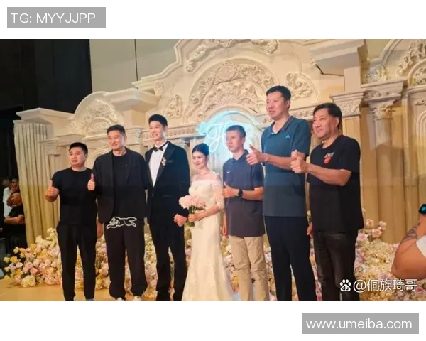 胡金秋：从青涩新星到篮球场上的闪耀巨星之路